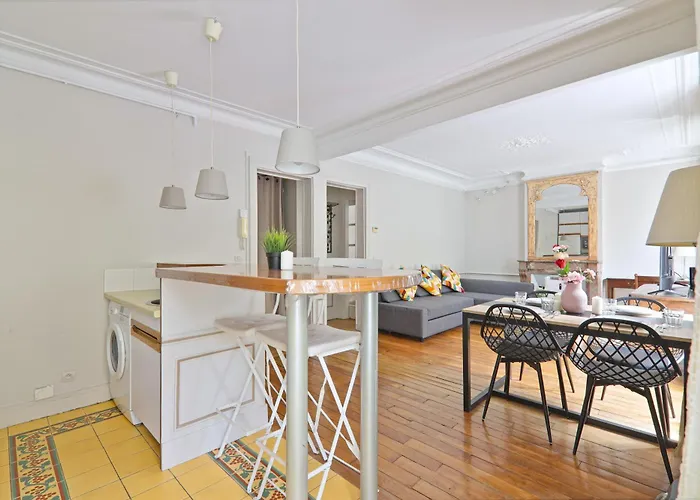 Διαμέρισμα 1 Bedroom - Monge With Netflix *